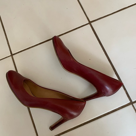 Leather pumps - Picture 2 of 6